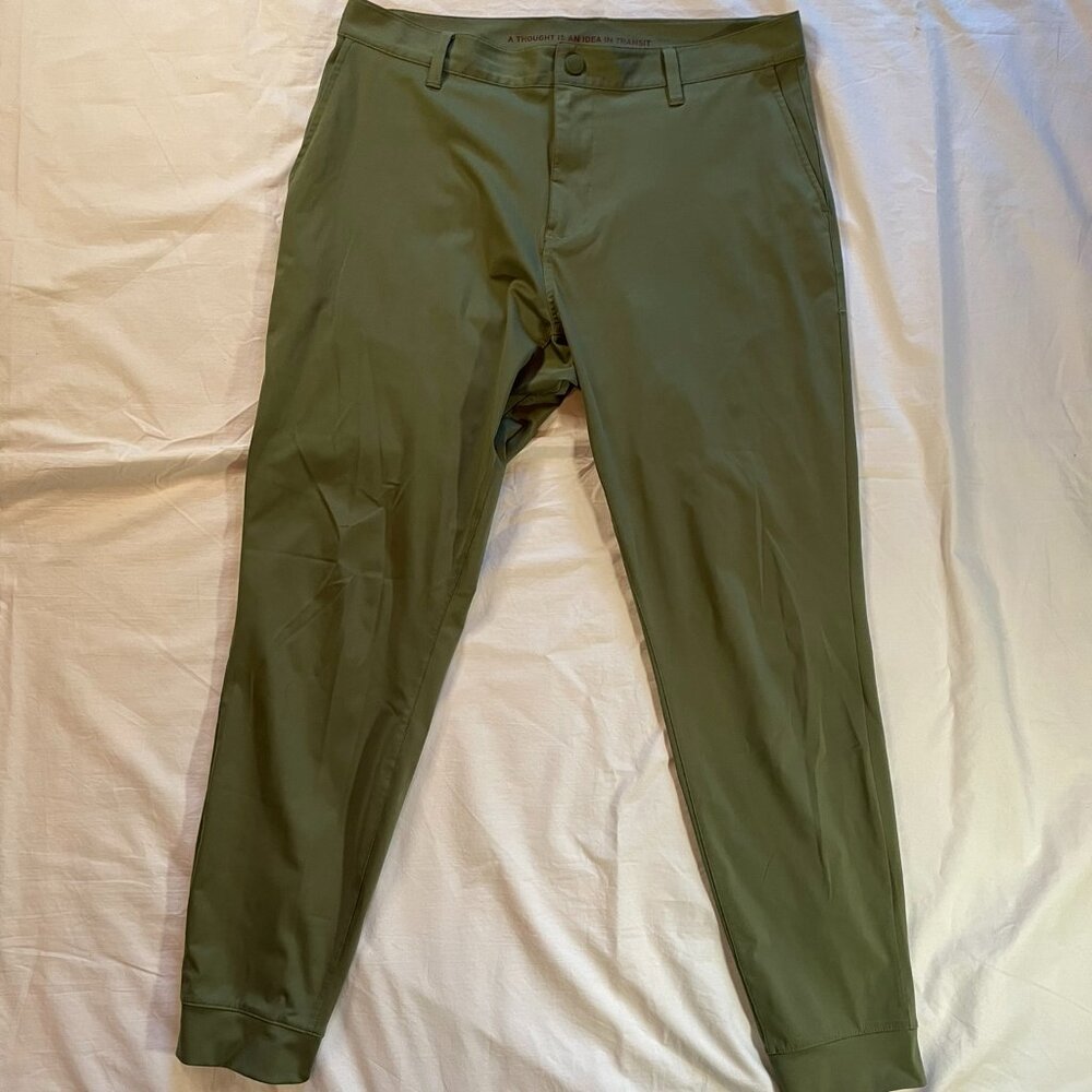 Rhone Commuter Jogger, Original, Slim Fit, Size 34, Green Color